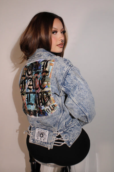 Vintage Lace Up